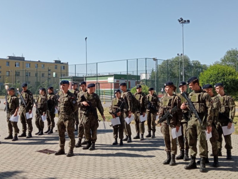 Uczniowie Rataja zdawali egzamin wojskowy [foto]