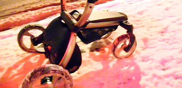 Wózkiem przez śnieg [video]